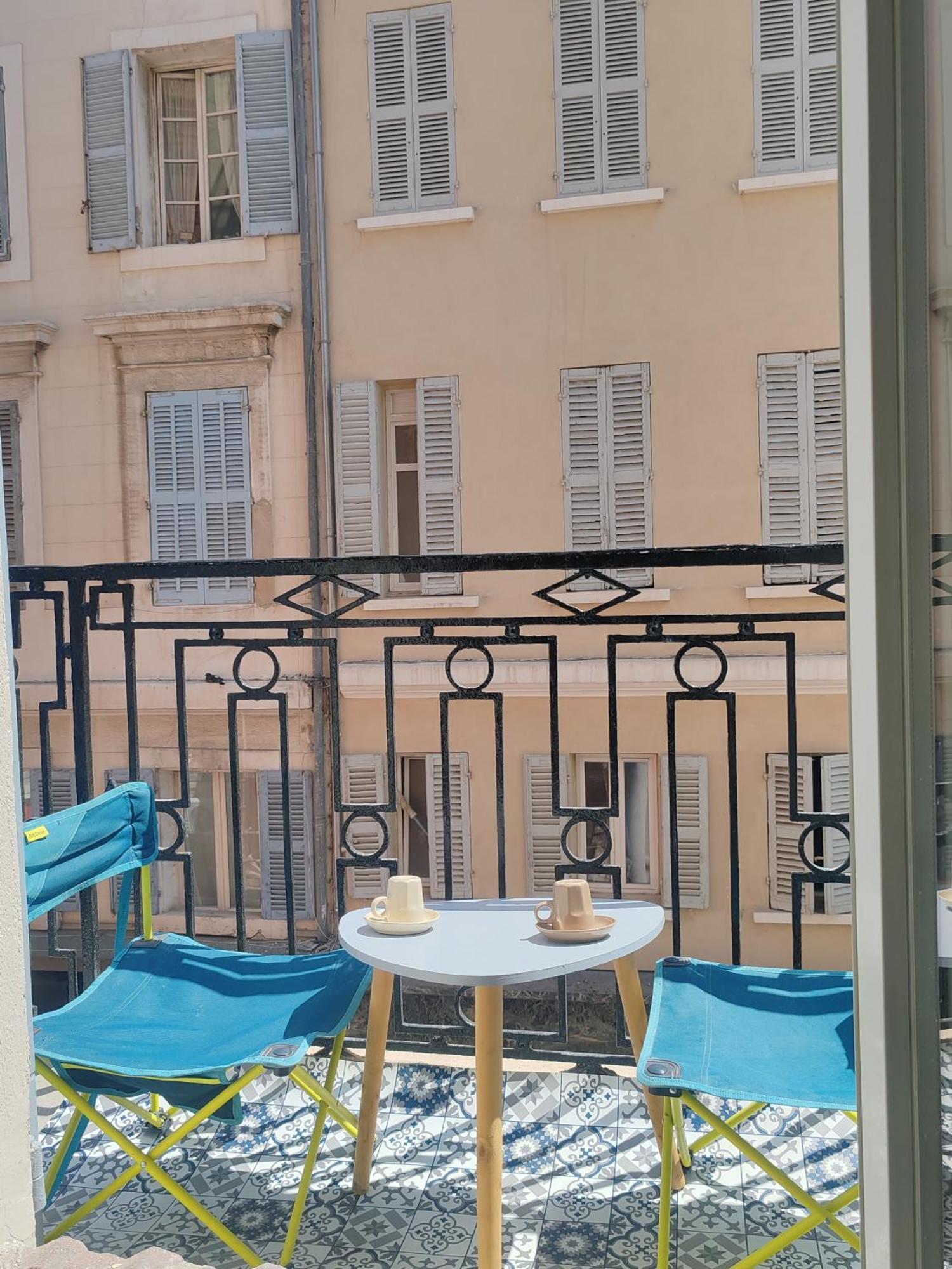 Ferienwohnung T3 Grand Balcon Au Coeur Du Vieux Port Marseilles Exterior foto